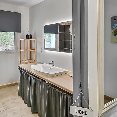 Newlook 2 3* Trélissac