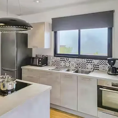 Newlook 2 3* Trélissac