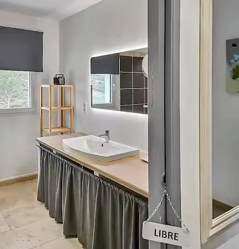 招待所 Newlook 2 特雷利萨克