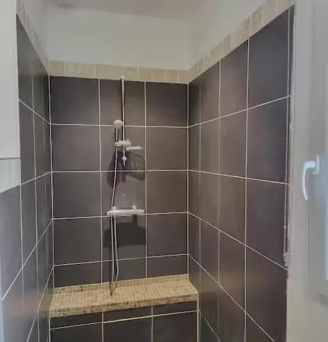 Newlook 2 招待所 3*